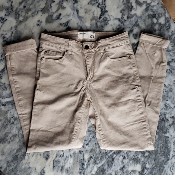 High Rise Jeggings - Picture 5 of 8